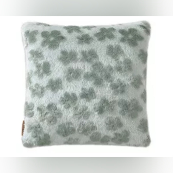 UGG Bedding Nwt Koolaburra By Ugg Pillow One Poshmark